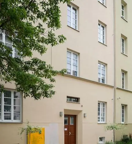 Charming Apartment In Calm And Central Area