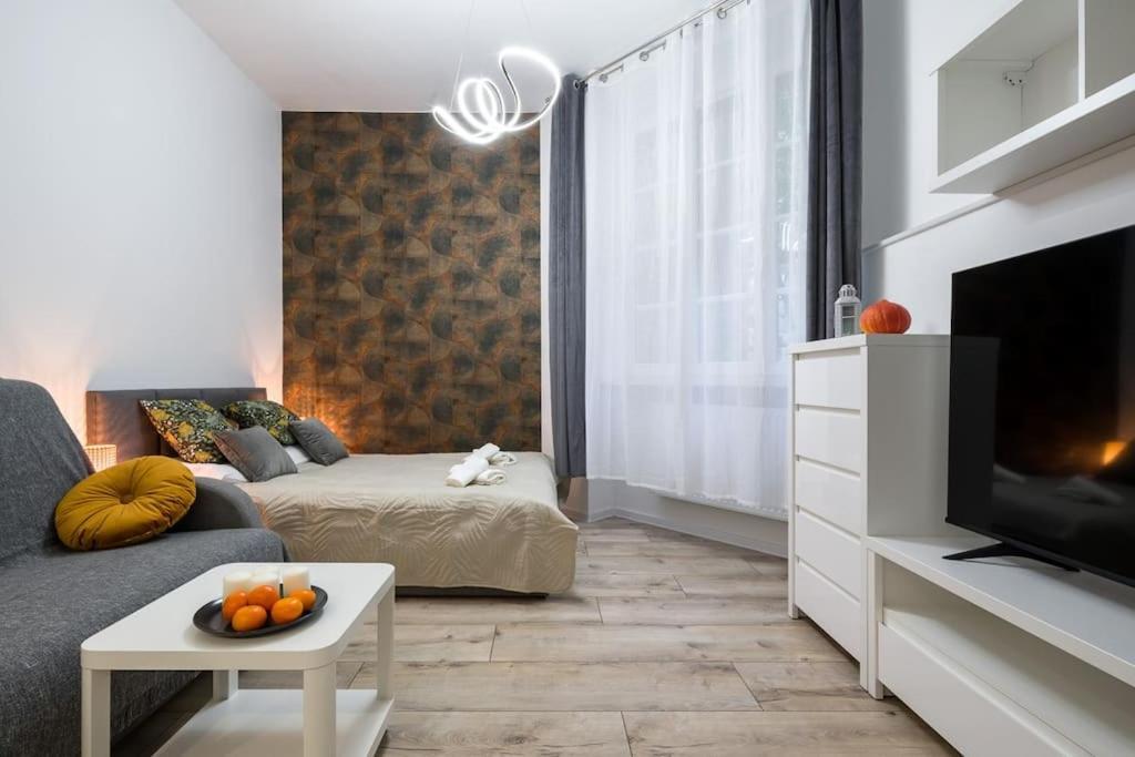 Apartament Charming In Calm And Area *