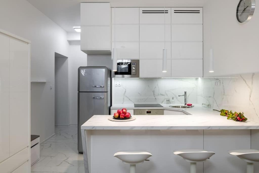 Apartament Charming In Calm And Area *